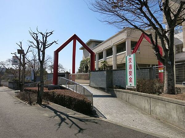 豊田市立五ケ丘小学校 1600m
