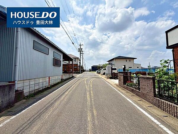 ＊井上小学校・井郷中学校＊見るだけ聞くだけOK！【お気軽に資料請求！不動産のことならなんでも/ハウスドゥ豊田大林】