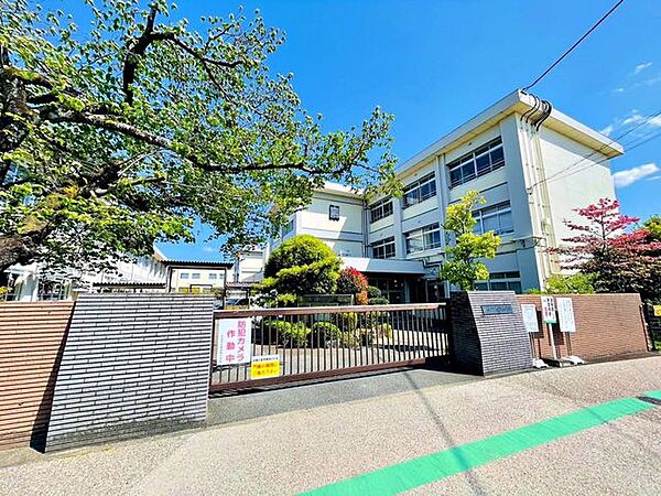 豊田市立寿恵野小学校 1200m