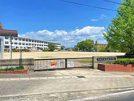 豊田市立大林小学校 1420m