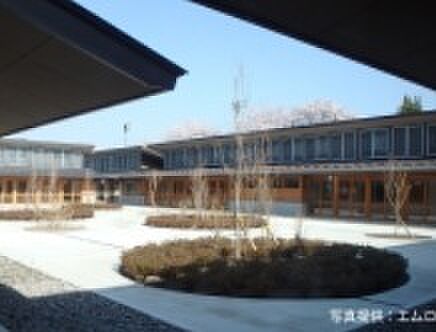 沼田中（徒歩8分）