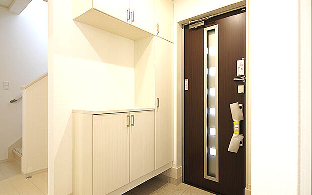 同施工例シューズボックス