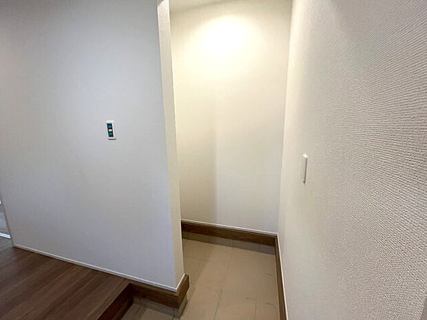 同施工例シューズボックス