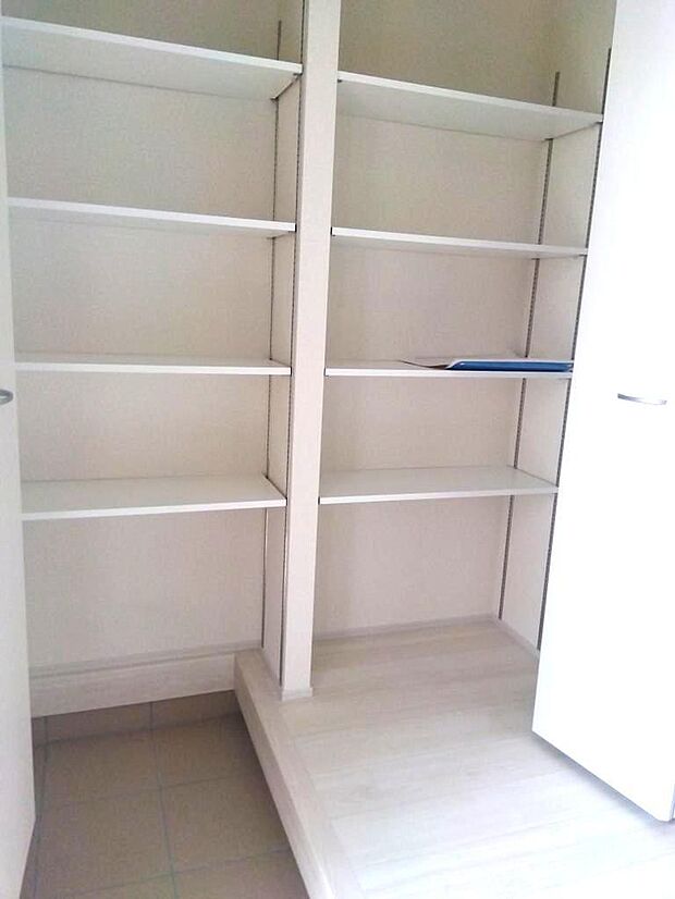 同施工例シューズボックス