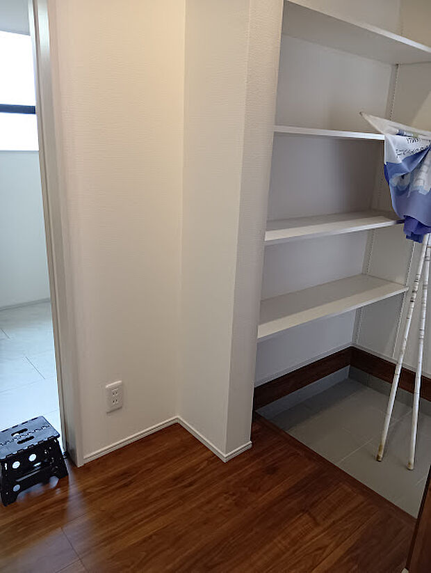 シューズクローク