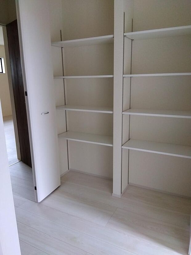 同施工例シューズボックス