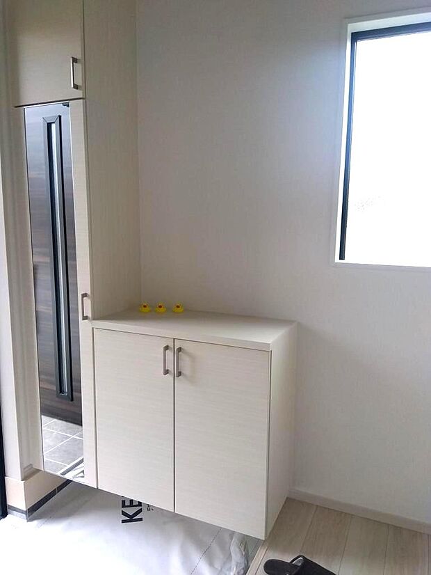 シューズボックス