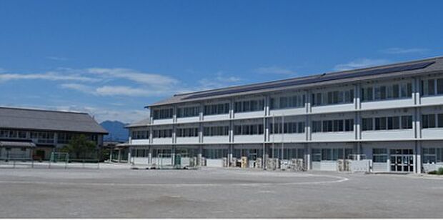 富岡中（徒歩22分）