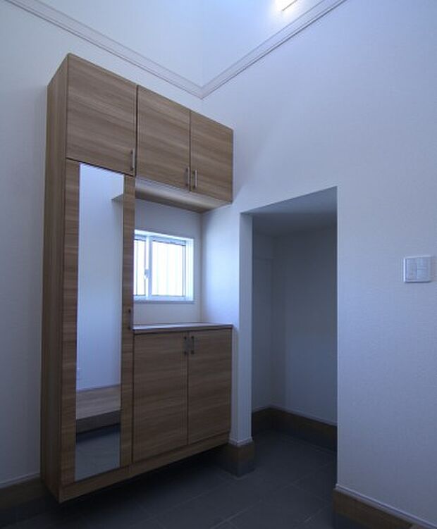 同施工例シューズボックス