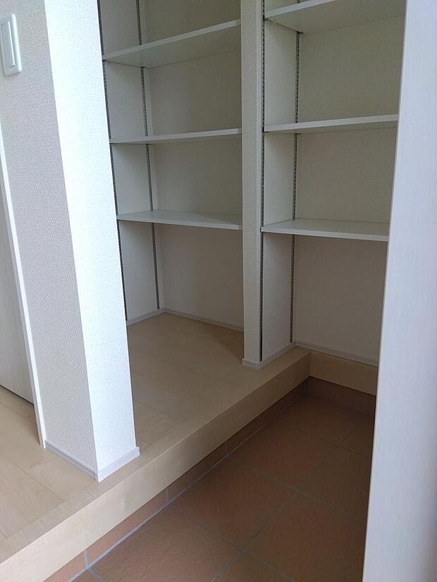 シューズクローク