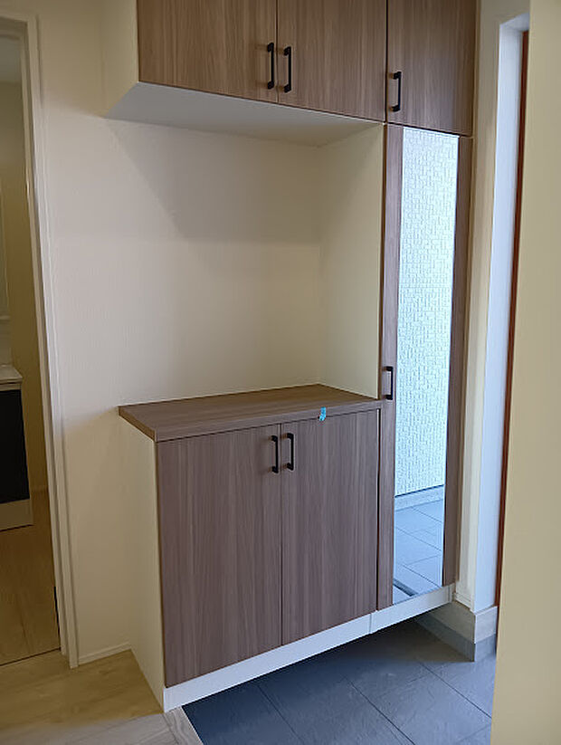 シューズボックス