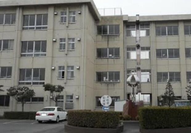 鎌倉中(徒歩20分)