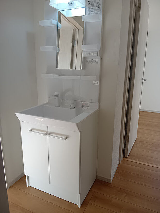 2階洗面化粧台同施工例