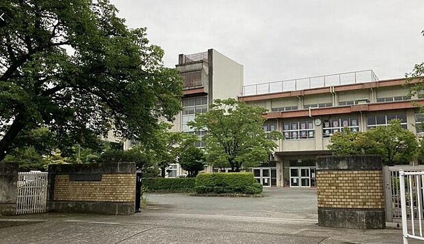 勝山小（徒歩5分）