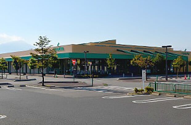 ツルヤ長野南店（徒歩6分）