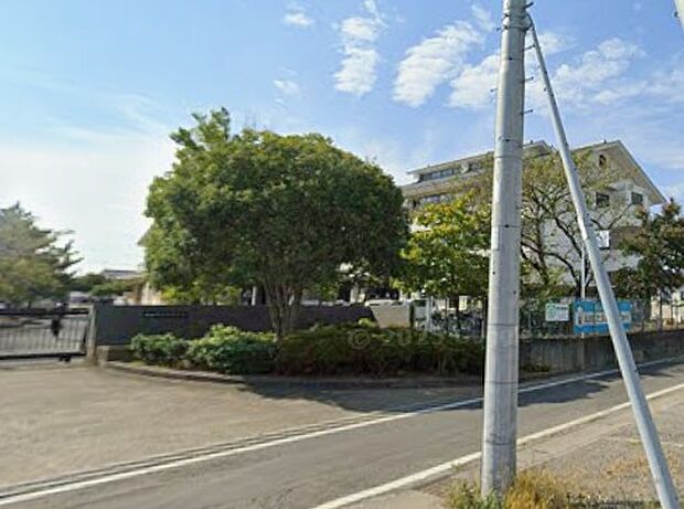 旭中（徒歩12分）