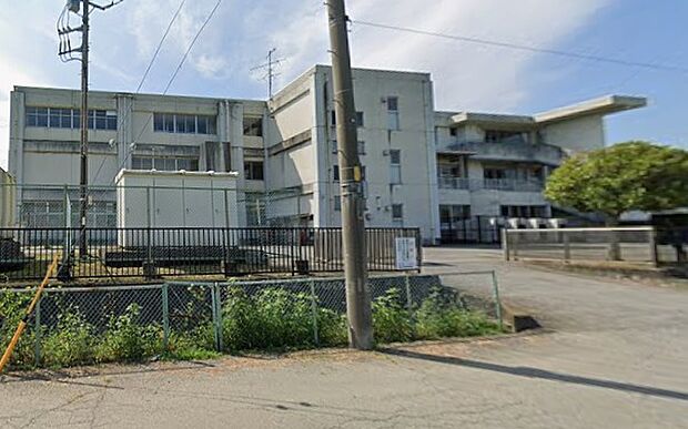 金屋小（徒歩10分）