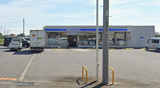 ローソン新田中江田店（徒歩17分）