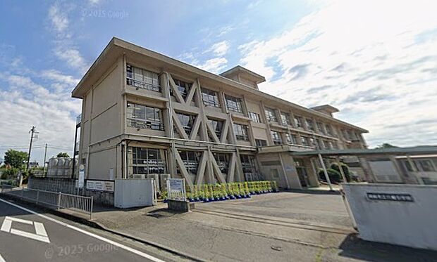 八幡小(徒歩10分)