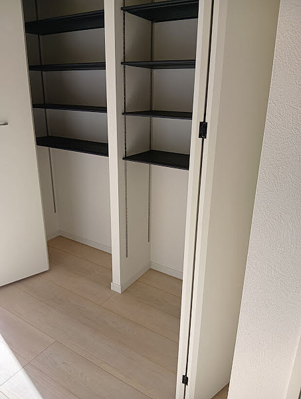 同施工例シューズボックス