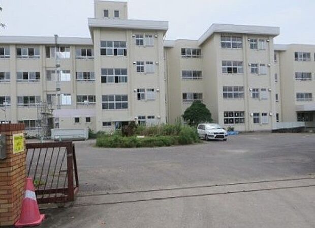 明桜中(徒歩15分)