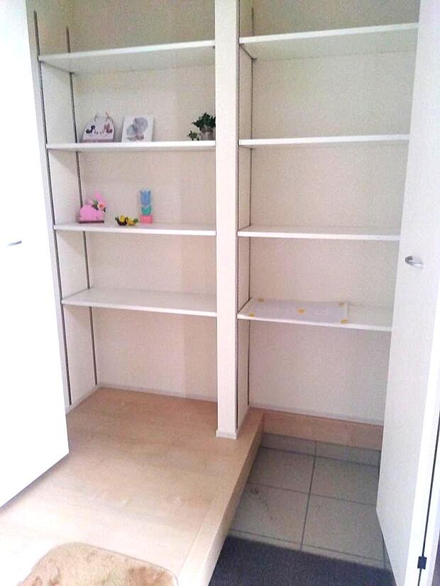 同施工例シューズボックス