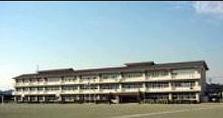 吉井西中(徒歩15分)