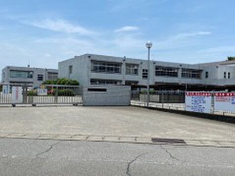第四中（徒歩22分）