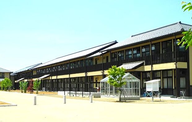 松代小（徒歩14分）