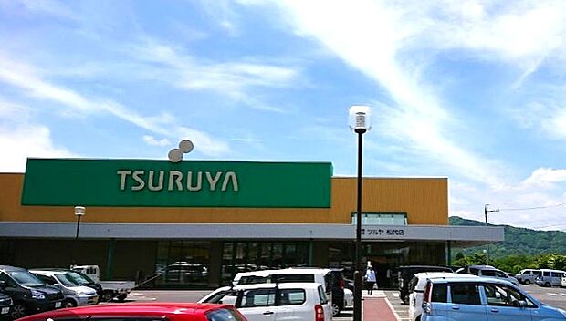 ツルヤ松代店(徒歩16分)