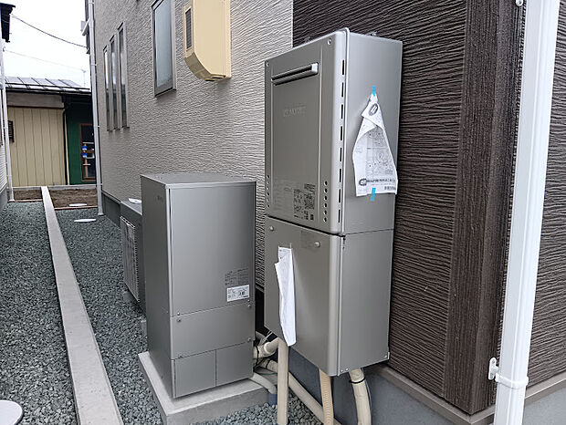 ハイブリッド給湯器