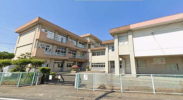 岩鼻小(徒歩11分)