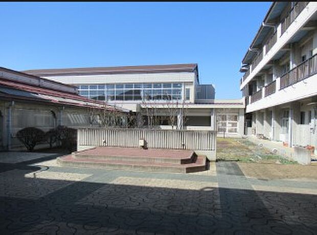 岸野小（徒歩1分）