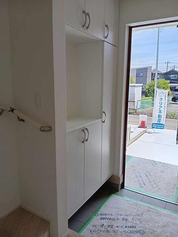 同施工例シューズボックス
