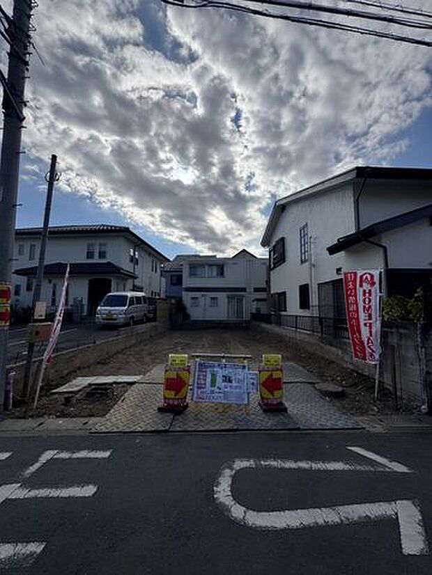 完成は4月頃を予定しております。