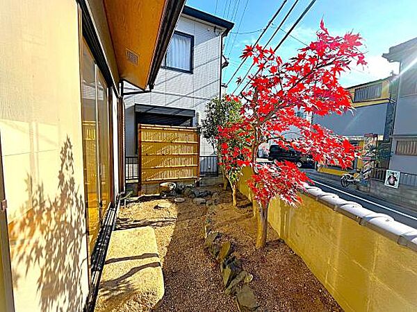 広いお庭でお楽しみください