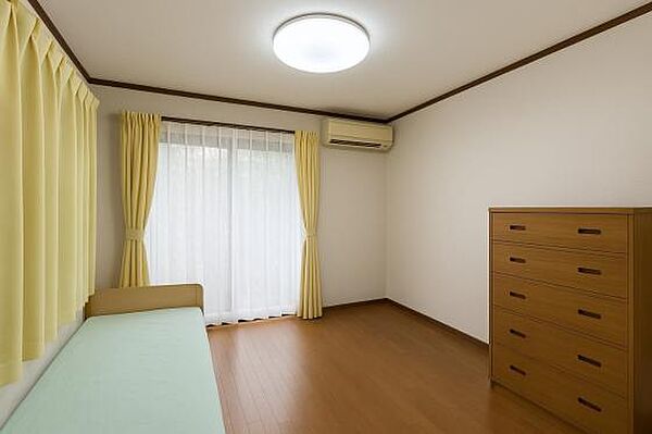 1階洋室7.5帖