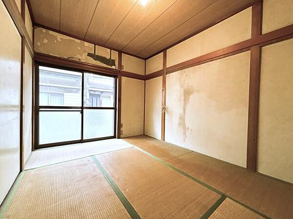 1階和室6帖