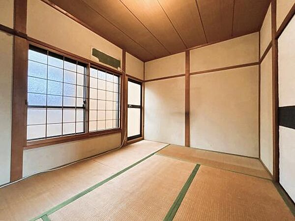2階手前和室6帖