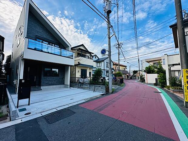 約5.3mの公道に接する限定1棟。