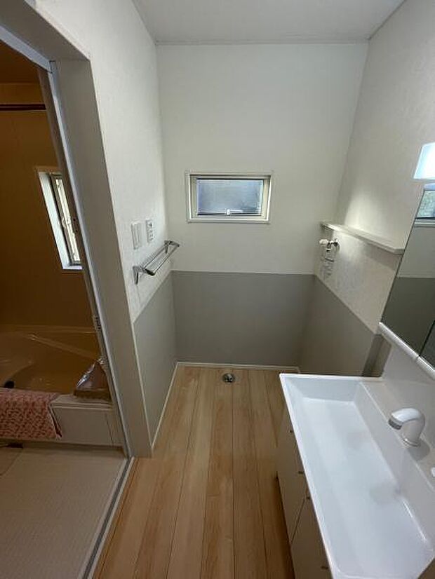 リビングや水回り同様汚れがつきにくいクロス。