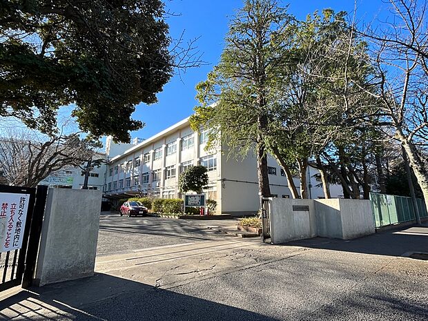 船橋市立習志野台中学校　徒歩6分