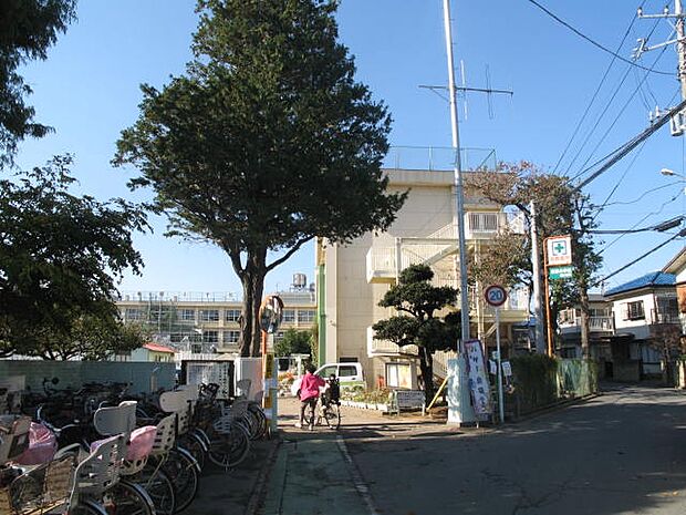鎌ケ谷市立東部小学校まで徒歩10分