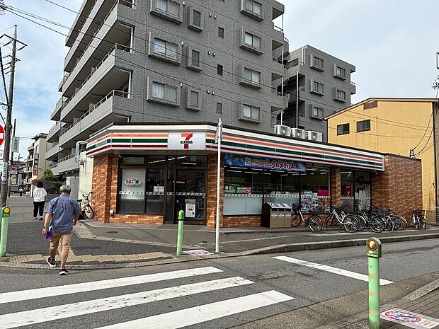 セブン-イレブン 船橋西習志野4丁目店まで徒歩5分