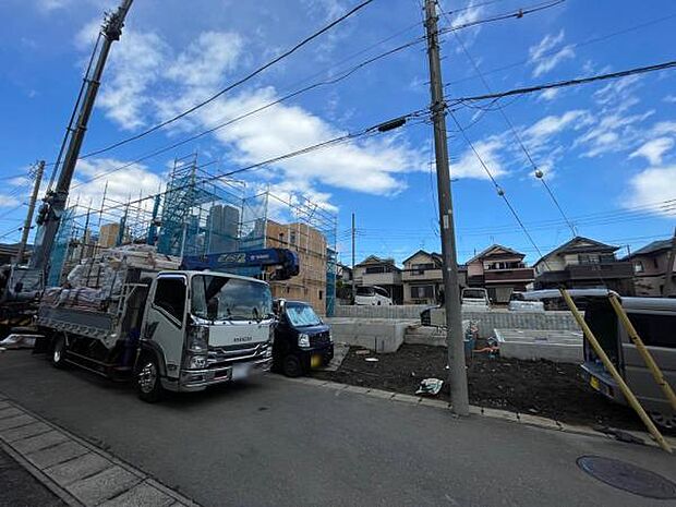 前面道路は約車庫入れもしやすい4.5ｍです。