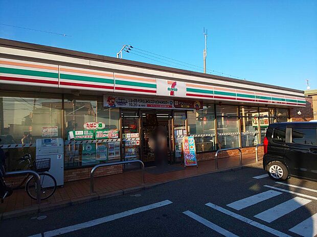 セブン-イレブン 船橋新高根6丁目店まで徒歩4分