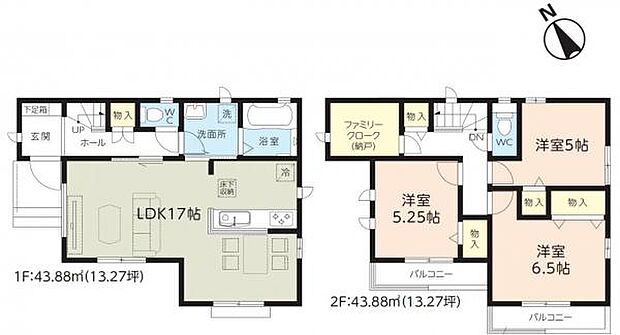 注目は、ホールから利用できる2階ファミリークローク。家族のものが皆が使いやすい間取り。