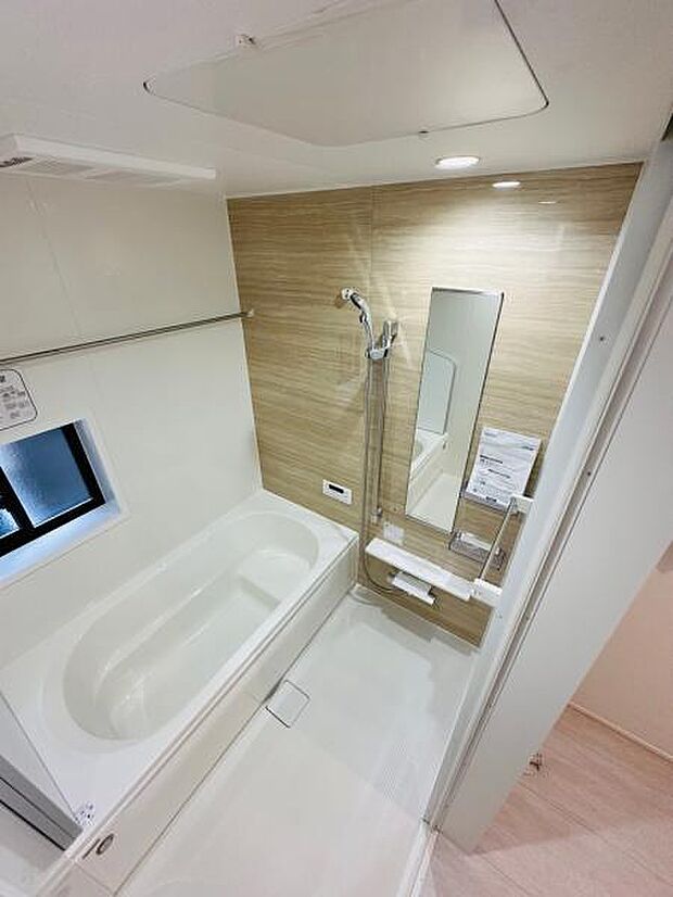 14号棟 一日の疲れを癒してくれるバスルーム。