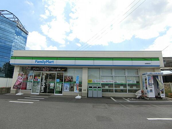 ファミリーマート 前原駅前店まで徒歩6分