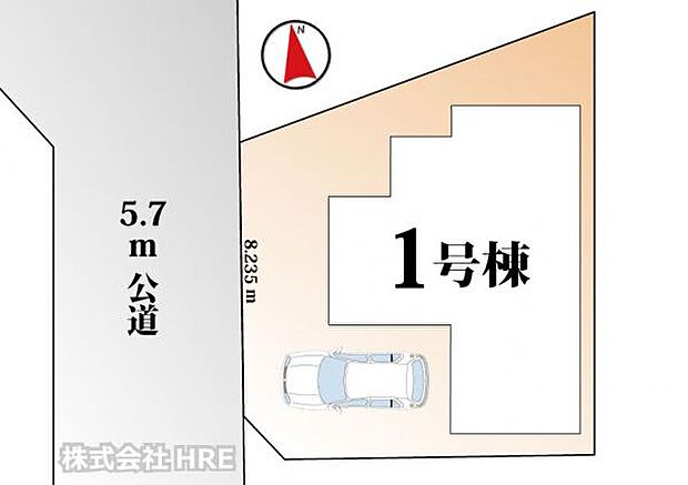 乗り降りにもゆとりあるカースペース。